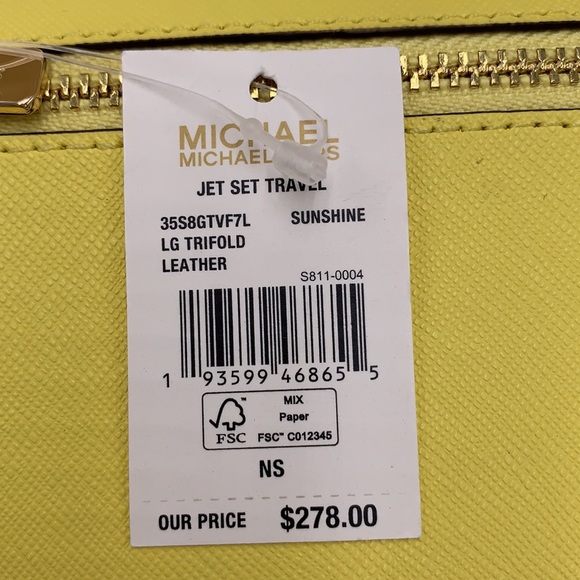 MICHAEL KORS JET SET TRAVEL LARGE TRIFOLD WALLET SUNSHINE COLOR - Picture 9 of 16